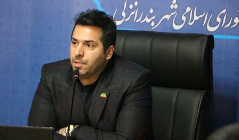 عدم پخش مستقیم بازی های خانگی تیم فوتبال ملوان جای تأسف دارد