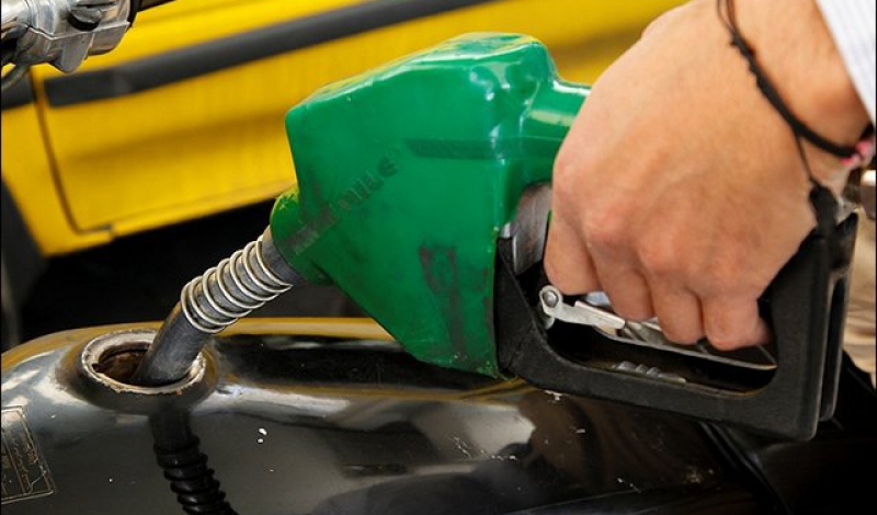 مجلس مخالف سهمیه بندی و افزایش قیمت بنزین است