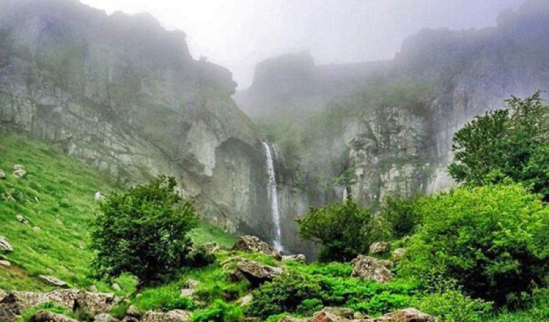 آبشار «ورزان» گیلان در فهرست آثار طبیعی ملی ایران قرار گرفت