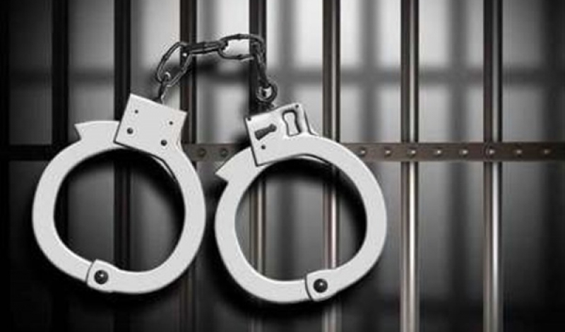 زورگیری در پوشش مسافرکشی در گیلان/ چهار زورگیر و یک زن دستگیر شدند