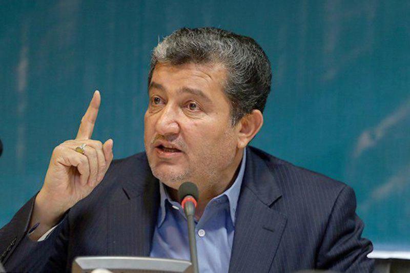خودروسازان عامل سهمیه بندی بنزین هستند