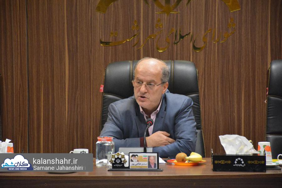 استغفای حاجی پور بلاتکلیف ماند / زاهد: نباید به پرستاران بی توجهی شود