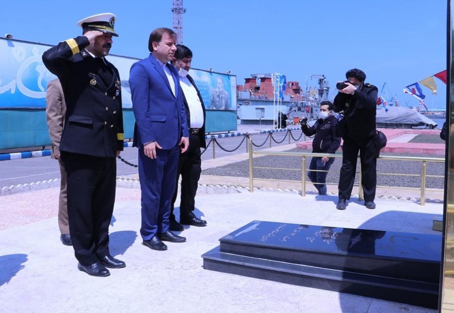 ارتش فداکارانه در صیانت از آرمان های انقلاب و خدمت به مردم در تلاش است