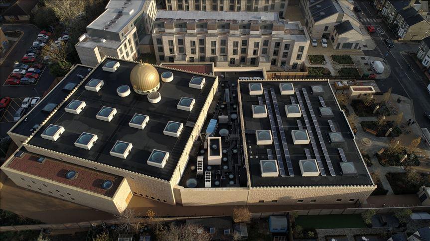 پنج نفر در مساجد انگلستان به کرونا مبتلا شدند