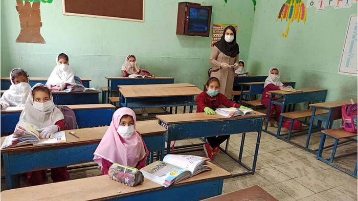شرط بازگشایی مدارس در مهر ۱۴۰۰ اعلام شد