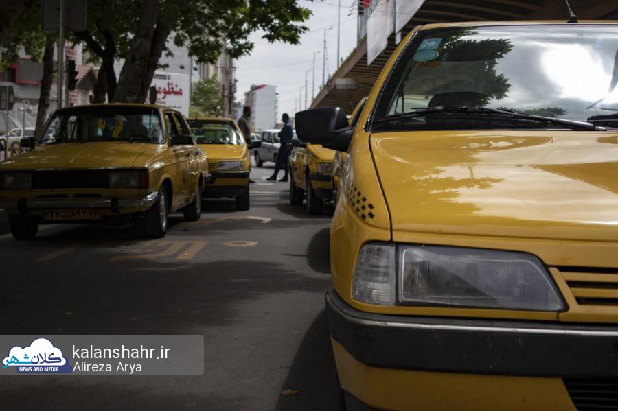 آغاز ثبت نام رانندگان تاکسی های اینترنتی برای واکسیناسیون علیه کرونا