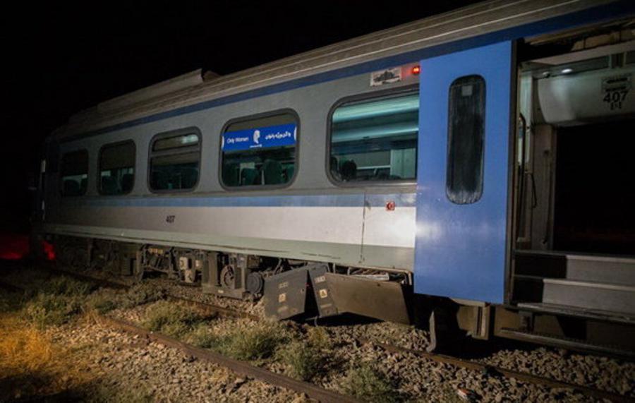 در حادثه قطار همدان - مشهد سه نفر آسیب جزیی دیدند
