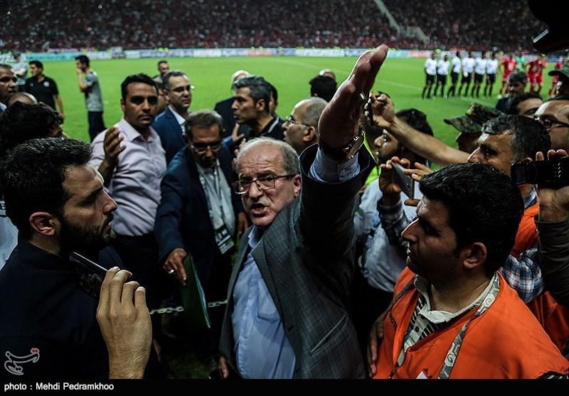 تراژدی آن سیصد نفر