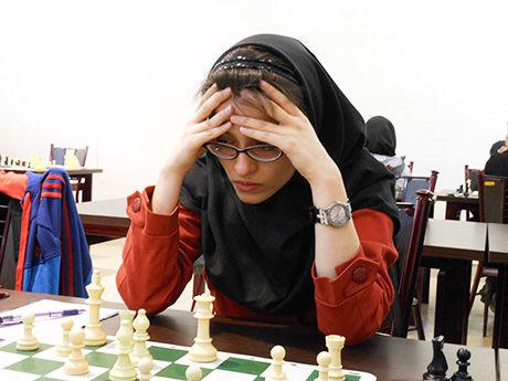 غزل حکیمی فرد هم رفت
