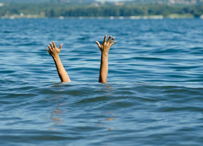 غرق شدن جوان ۲۰ ساله لرستانی در سد گل رود امامزاده هاشم