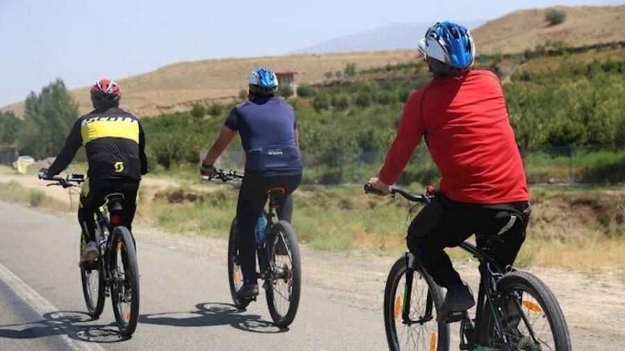 کاهش آلودگی هوا با ترویج دوچرخه سواری 