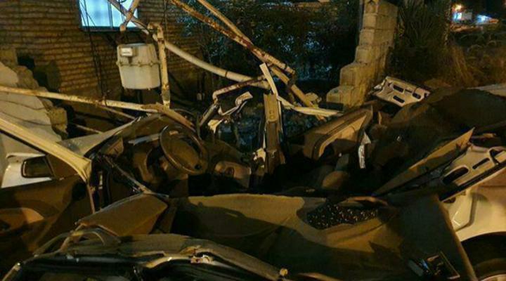 برخورد مرگبار خودرو به دیوار در رودسر