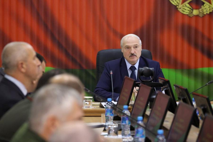 موافقت اتحادیه اروپا با تحریم ۲۰ مقام ارشد بلاروس