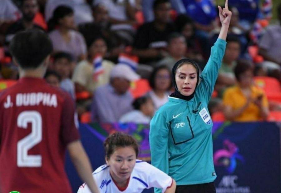 گلاره ناظمی داور برجسته گیلانی فوتسال در لیست ۱۰ داور برتر جهان در سال ۲۰۲۰
