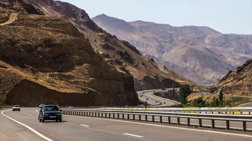 بازگشایی جاده «چالوس» و آزادراه «تهران شمال»