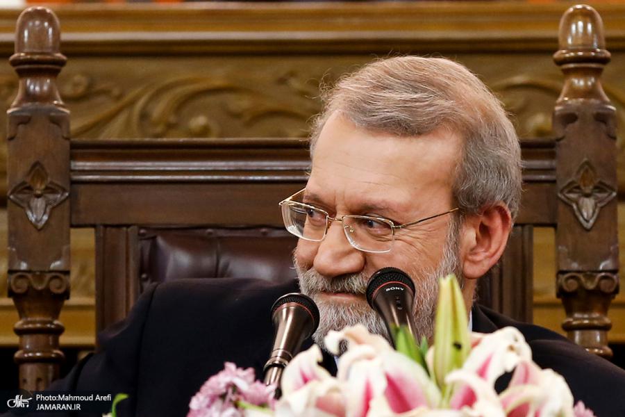 کاندیداتوری لاریجانی در انتخابات ۱۴۰۰ جدی تر شد؟/ نظر چهره های مختلف سیاسی چیست؟