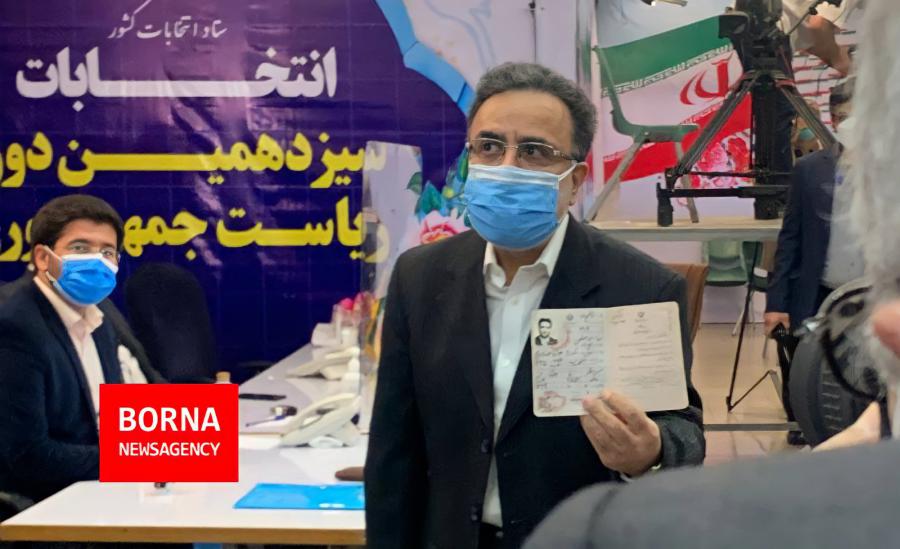 مصطفی تاجزاده در انتخابات ریاست جمهوری ۱۴۰۰ ثبت نام کرد
