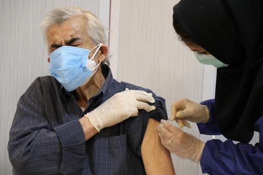 سامانه نام نویسی واکسن برای افراد بالای ۷۵ سال باز شد