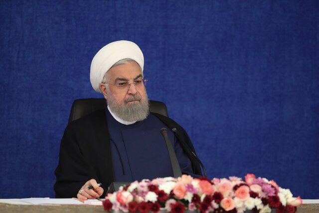حسن روحانی «دولت سایه» تشکیل می دهد!