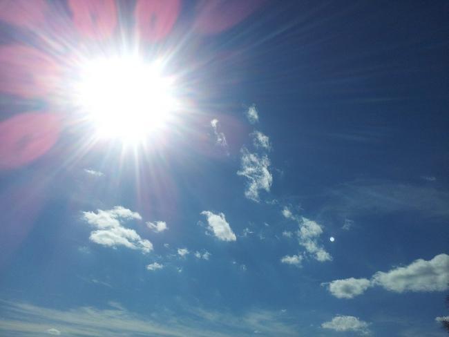 پایداری هوای گرم در گیلان تا اواسط هفته جاری/ بیشینه دما تا ۳۸ درجه سانتیگراد است