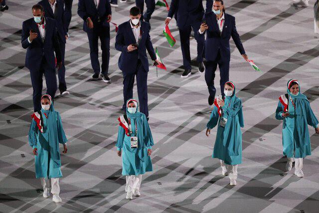 چرا لباس کاروان ایران برای رژه افتتاحیه تغییر نکرد؟