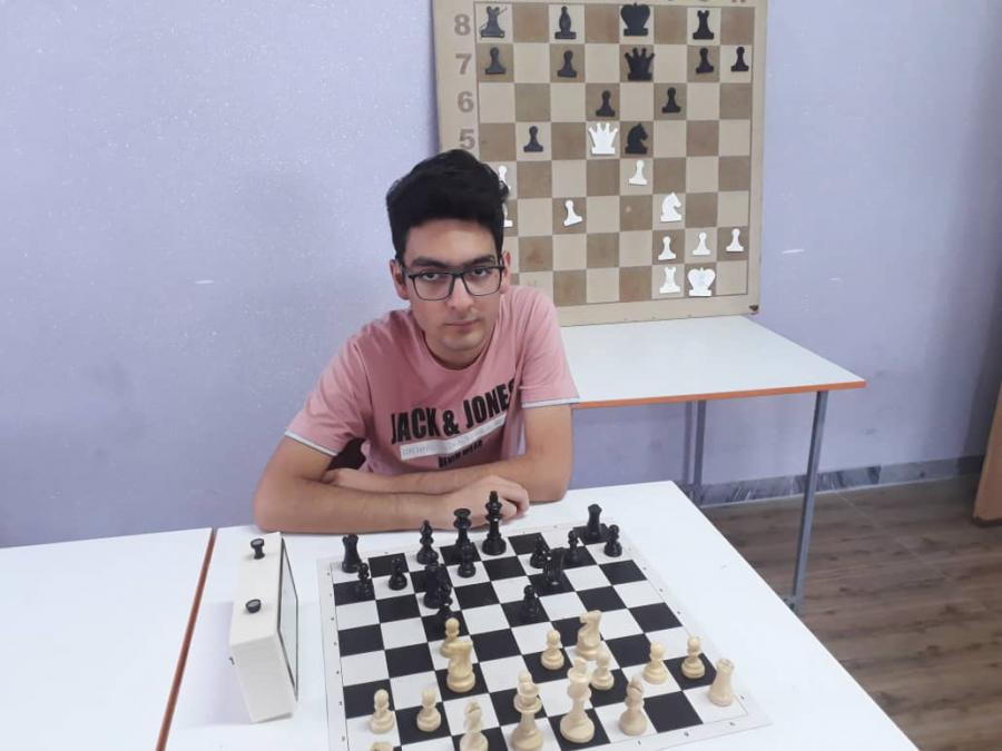 شطرنج باز گیلانی با کسب دو مدال جهانی و آسیایی خوش در خشید