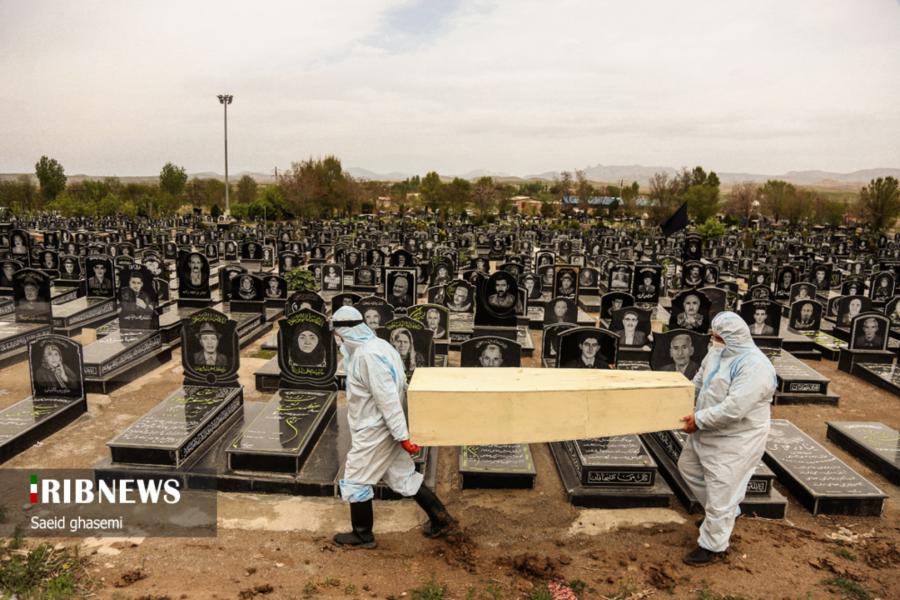 ۲۵۰ هزار نفر در ایران قربانی کرونا شده اند