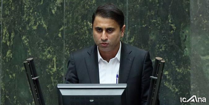 بودجه انقباضی آقایان فقط شامل حال مناطق محروم شده است/مصلی تهران ۱۰۰۰ میلیارد تومان،چهار شهربدون یک تخت بیمارستانی