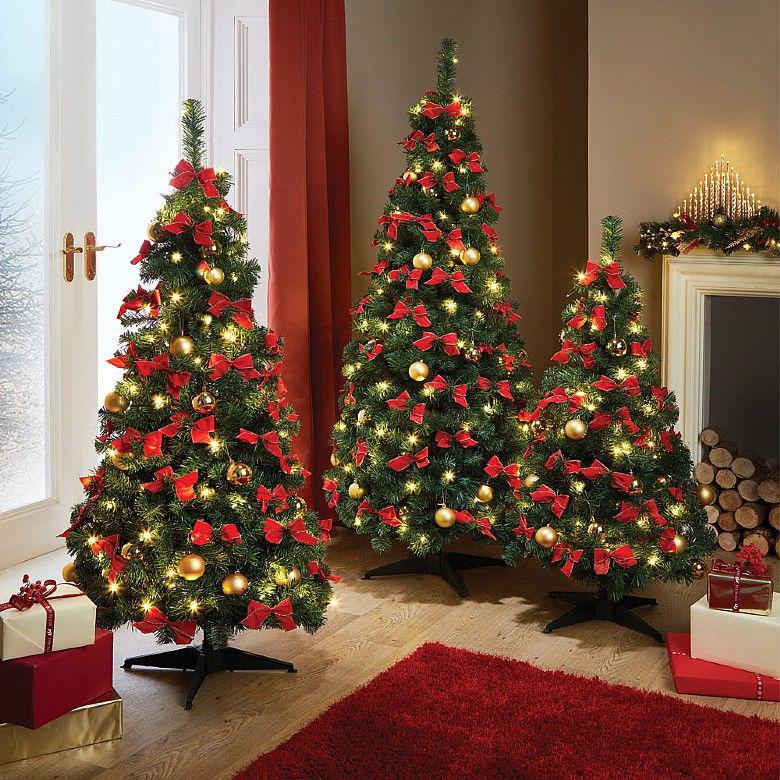 درخت کریسمس چند؟