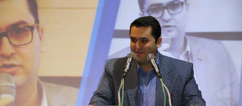 باید صادقانه بدانند که همه چیز را نمی دانند