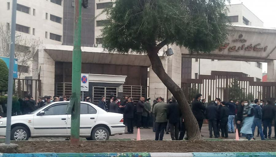 جوابیه شهرداری رشت در باره تجمع کارگران مقابل استانداری