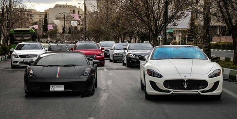 چند نفر در ایران خودروی لوکس دارند؟