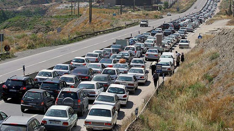 ترافیک پرحجم در محور قزوین - رشت/ جاده امام‌زاده داوود هنوز بسته است