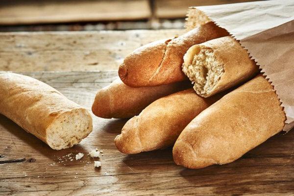  نان باگت و شیرمال چقدر گران شد؟/نرخ جدید اتحادیه نان
