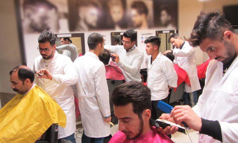 استقبال از کارآموزان برای اصلاح رایگان مو!