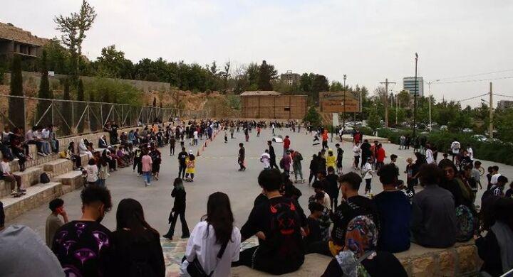 «هیچ نوجوانی در رابطه با تجمع بلوار چمران شیراز بازداشت نشده است»
