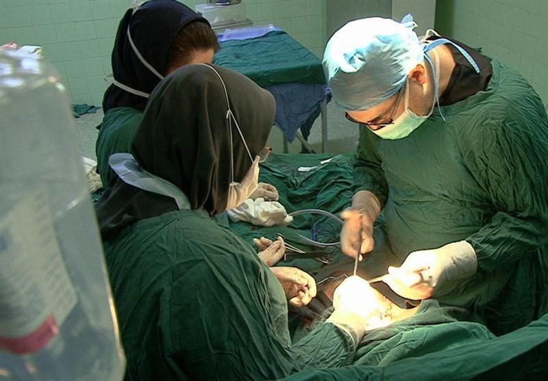 خروج توده 5کیلویی از شکم زن 40 ساله/عکس