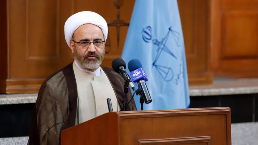  مگر با عقل جور در می آید که روز عاشورا عروسی اتفاق بیافتد/ گاهی به نام اباعبدالله مجالسی برگزار می شود که اتاق فکر دشمن برای آن ها برنامه ریزی می کند