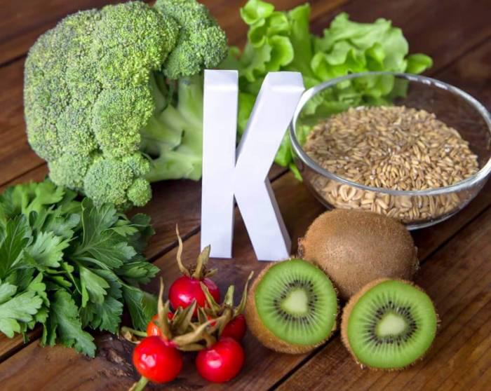 علائم کمبود ویتامین K در بدن و تاثیر آن بر سلامتی