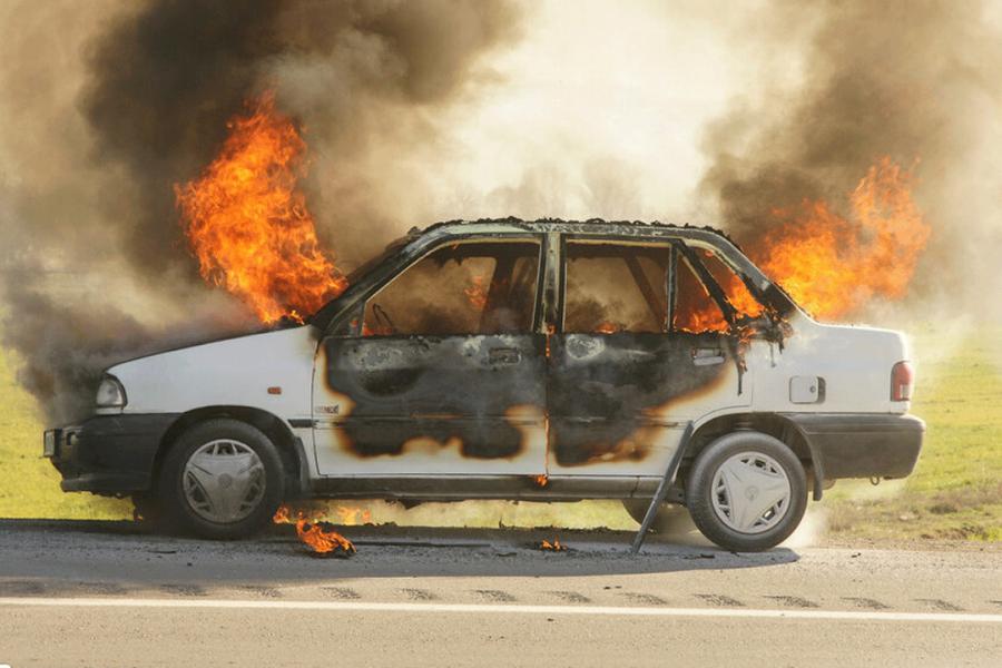 خودروی ایرانی در تصادفات به نحوی آتش می‌گیرد انگار بار TNT دارد
