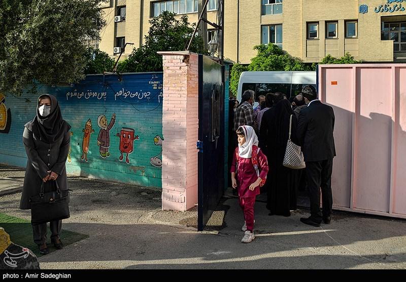 دریافت پول بیشترین مشکل مردم در فصل ثبت نام/ محدوده بندی جغرافیایی مدارس جدید می شود