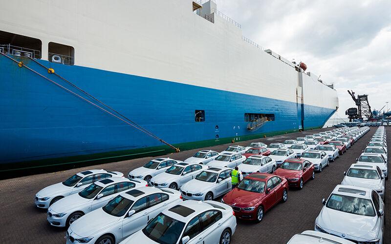 جزئیات مصوبه آزادسازی واردات خودرو اعلام شد؛ همه خودروهای وارداتی در بورس کالا قیمت‌گذاری می‌شوند