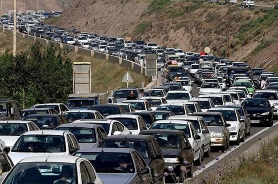 ترافیک سنگین و پر حجم در رودبار/ ۵ نفر در جاده های گیلان جان باختند