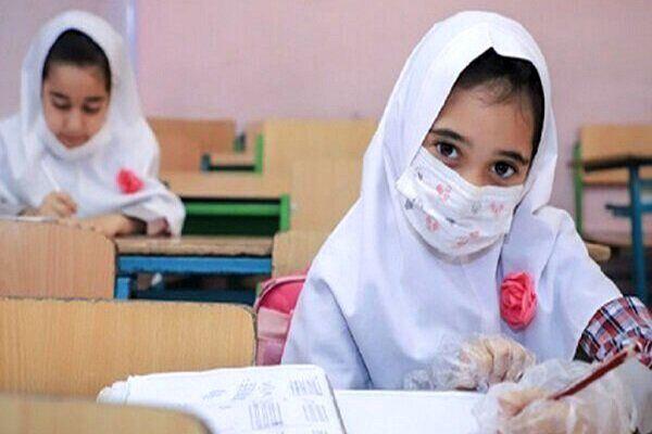 تصمیم گیری برای برگزاری کلاس های جبرانی در پنج شنبه ها با شورای مدرسه است