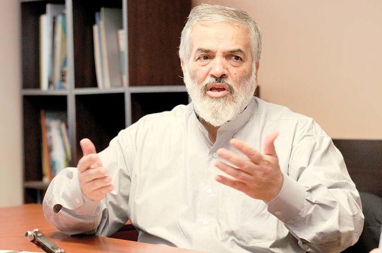  اگر برخورد پلیس باعث سکته مهسا امینی شده بقیه هم سکته می‌کردند/وقتی خانمها بابت حجاب تذکر می‌گیرند، مقاومت نکنند