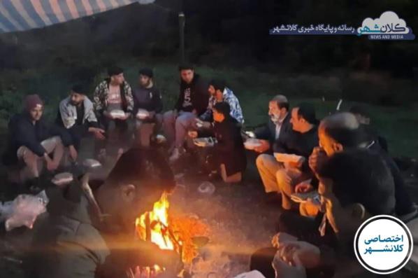 صرف افطار مردم سراوان رشت در کنار محل دفن زباله ها