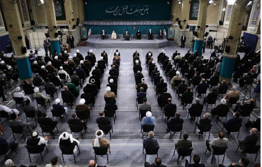 رنج‌های امت اسلامی ناشی از«تفرّق مسلمین» است / ایران در مقابل قدرت‌های بزرگ ایستاده است