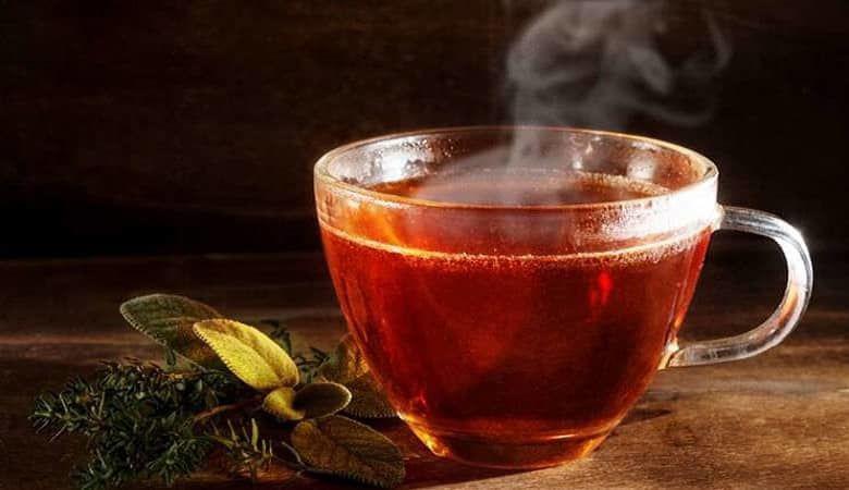 مصرف بیش از حد چای به این دلیل خطرناک است!