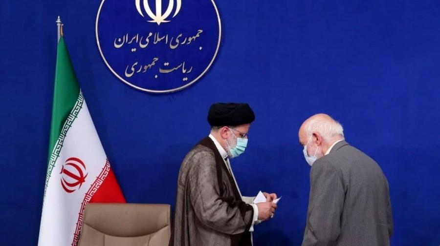 هشدار اقتصادی احمد توکلی به رئیسی/ هر کاری را که در شرایط فشار، با دستپاچگی و بسیار پرهزینه می‌خواهید انجام دهید، تدبیر فرمایید
