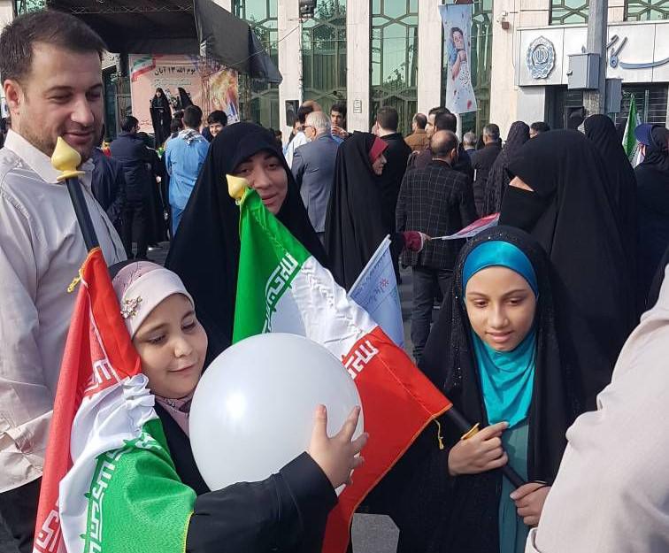 طنین استکبارستیزی مردم ۵۰ شهر گیلان در ۱۳ آبان